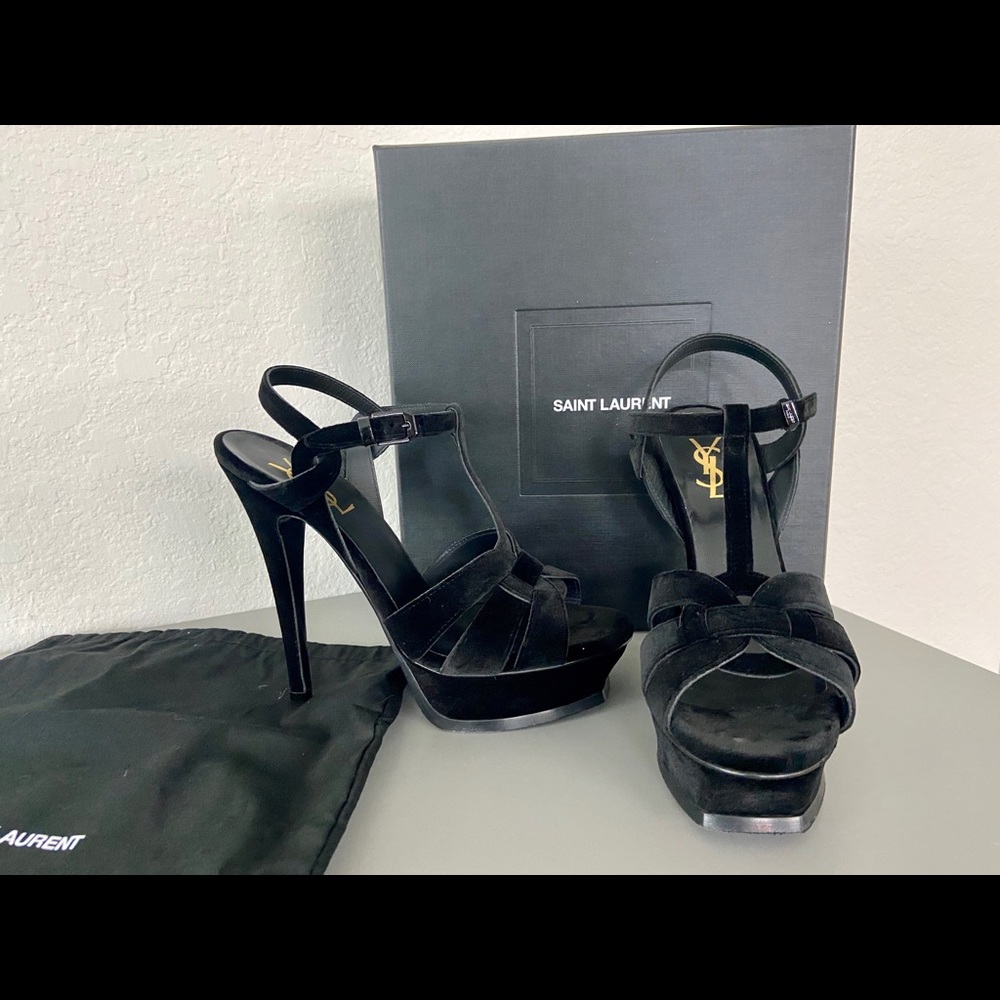 Saint Laurent Tribute 105 Sandal in black Velvet